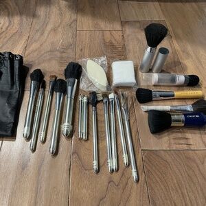 20-Piece Makeup Application Set (Brushes, Tools, Wedges, etc)
